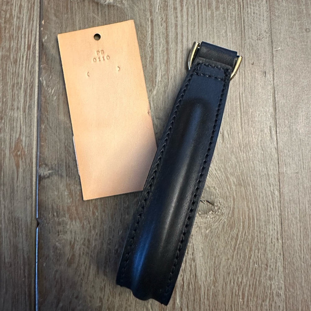 PB 0110 Black Key Ring - NWBox